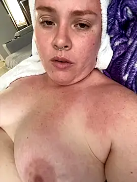 Snapshot of Kendra_Mystika chatting on 09.28.25 Kendra Mystika online show from 09.28.25