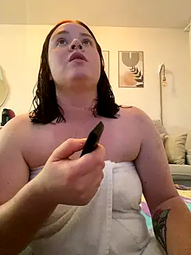 Snapshot of Kendra_Mystika chatting on 10.30.25 Kendra Mystika online show from 10.30.25