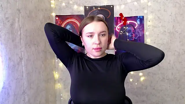 JuliaTopp  online show from 02.09.26