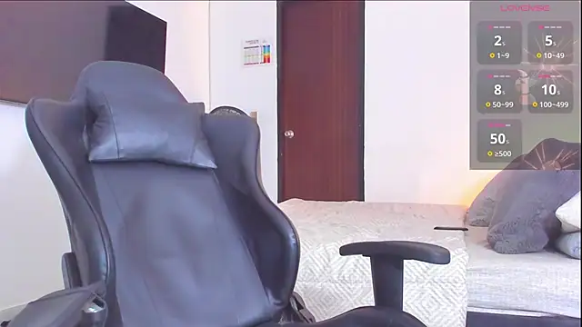 Snapshot of RJBarto chatting on 02.13.26 RJBarto online show from 02.13.26