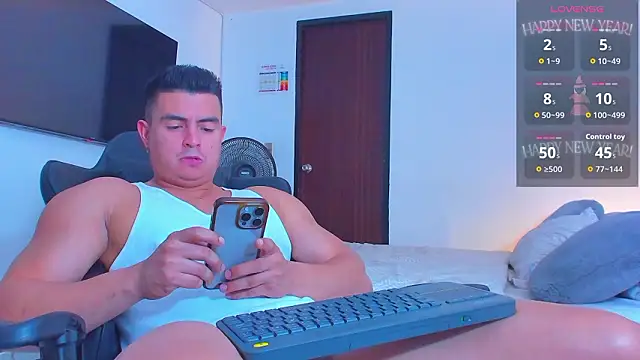 Snapshot of RJBarto chatting on 03.11.26 RJBarto online show from 03.11.26