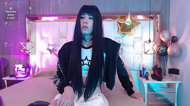 Foxxy Doll online show from 11.08.25