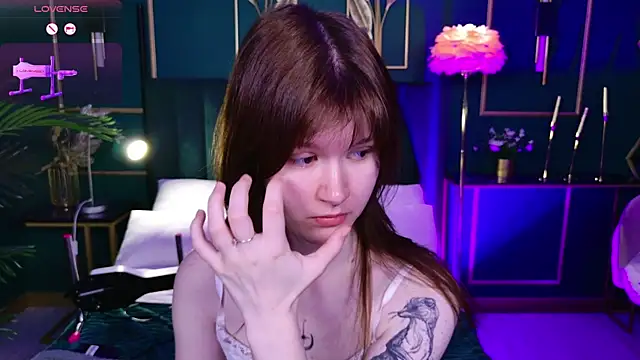 Aria Vox online show from 11.22.25