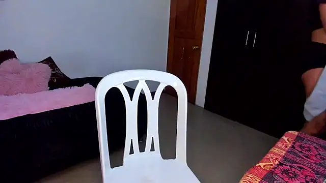 Ana  Pink online show from 10.04.25