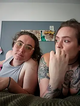 AndHerXO online show from 02.18.26