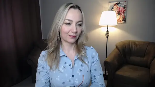 Snapshot of Ava_Elior chatting on 04.21.26 Ava Elior online show from 04.21.26