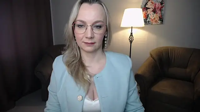 Snapshot of Ava_Elior chatting on 05.11.26 Ava Elior online show from 05.11.26