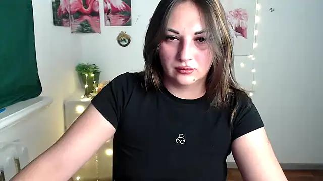 Snapshot of Anitka_ani chatting on 09.29.25 Anitka ani online show from 09.29.25