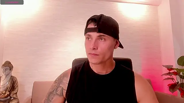 connorsmiith online show from 04.13.26