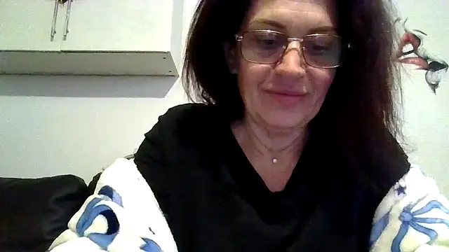 Snapshot of RubyyRosee chatting on 04.21.26 RubyyRosee online show from 04.21.26