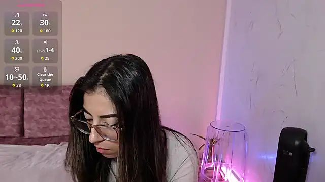 Susanahendrix online show from 02.03.26