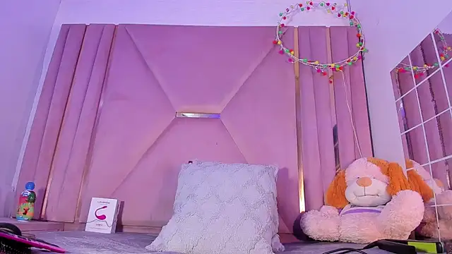 jazmin waked online show from 04.08.26