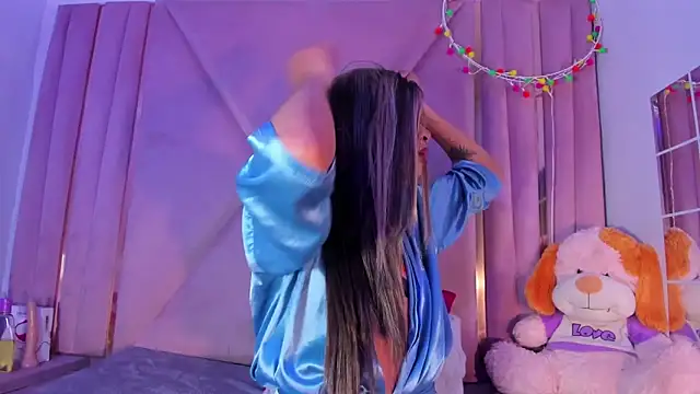 jazmin waked online show from 04.10.26