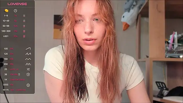 elilybby online show from 04.04.26