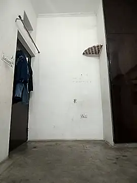 Snapshot of Naina_04 chatting on 09.27.25 Naina 04 online show from 09.27.25