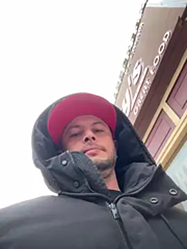 Snapshot of Carlosmauricio123 chatting on 03.15.26 Carlosmauricio123 online show from 03.15.26