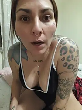 Snapshot of xjuanaxmaldadxxx chatting on 06.27.26 xjuanaxmaldadxxx online show from 06.27.26