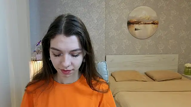 KellyShines online show from 05.04.26
