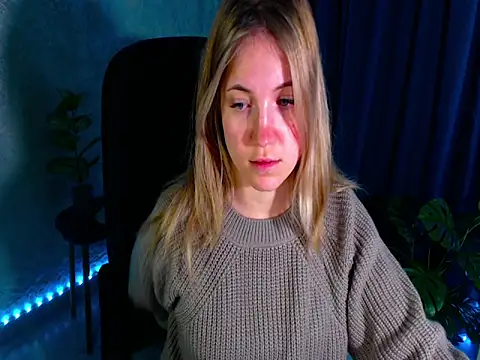 Snapshot of arlana_klart chatting on 09.16.25 arlana klart online show from 09.16.25