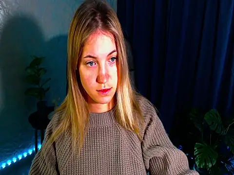 Snapshot of arlana_klart chatting on 09.20.25 arlana klart online show from 09.20.25