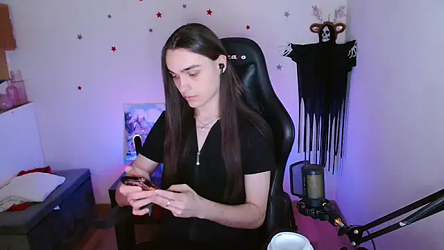 Snapshot of Gabi299 chatting on 07.26.26 Gabi299 online show from 07.26.26