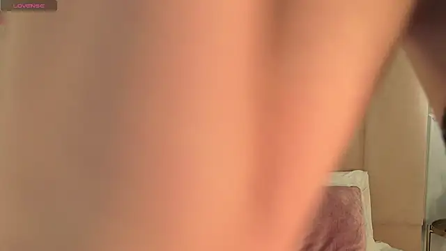 AdoraCortes online show from 02.27.26