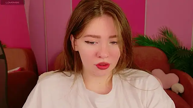 Moon  Bunny online show from 04.01.26