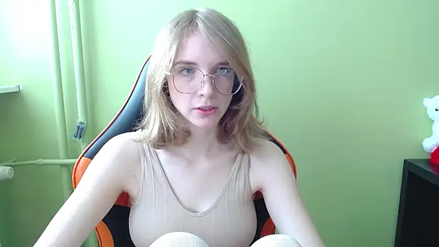 juicyPenny online show from 03.03.26