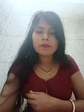 Snapshot of snighdha chatting on 09.18.25 snighdha online show from 09.18.25