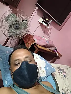 Snapshot of snighdha chatting on 10.10.25 snighdha online show from 10.10.25