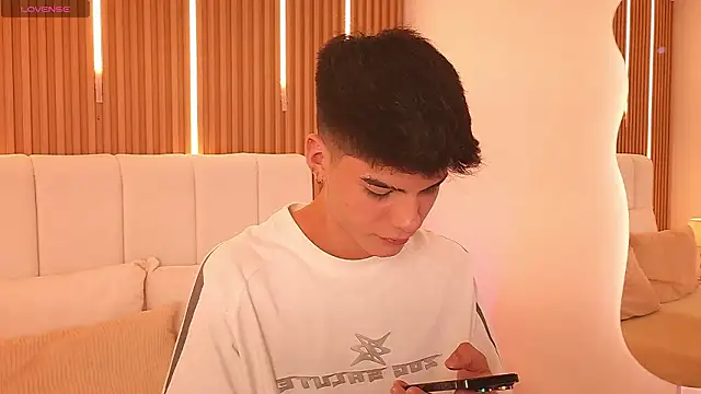 Snapshot of Dulcey_ chatting on 03.15.26 Dulcey online show from 03.15.26