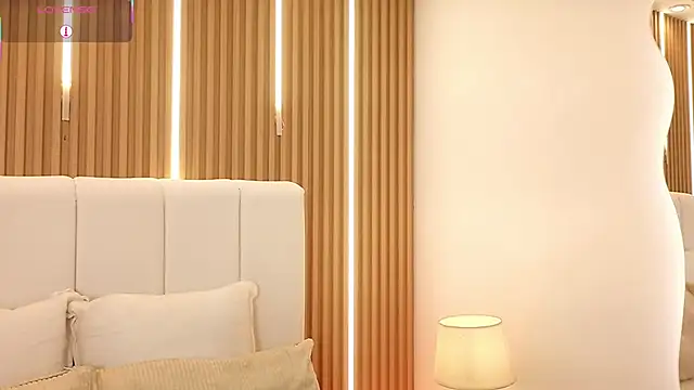 Snapshot of Dulcey_ chatting on 03.16.26 Dulcey online show from 03.16.26