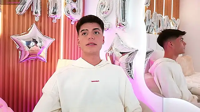 Snapshot of Dulcey_ chatting on 03.23.26 Dulcey online show from 03.23.26