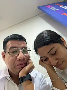 Snapshot of Daliz chatting on 09.11.25 Daliz online show from 09.11.25