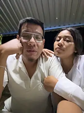 Snapshot of Daliz chatting on 09.18.25 Daliz online show from 09.18.25