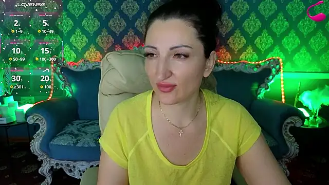 MissRossi online show from 03.17.26