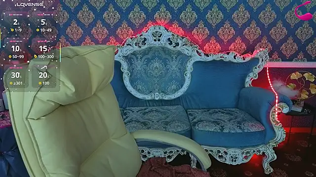 MissRossi online show from 04.05.26