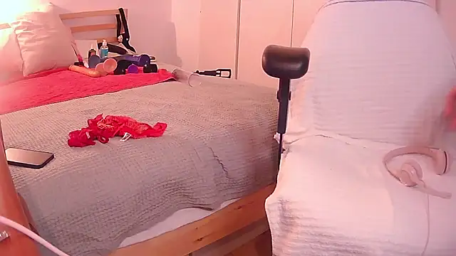 kimTgirl online show from 03.08.26