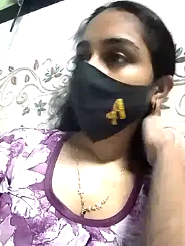 Snapshot of Zoya_G chatting on 09.12.25 Zoya G online show from 09.12.25