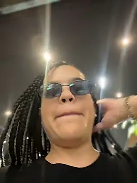 JuanitaMore01 online show from 07.05.26