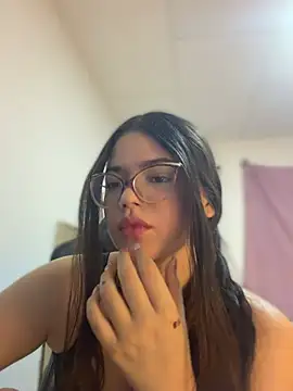 Valentina2390 online show from 07.09.26