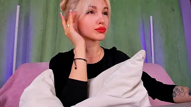 LisaFoxyMe online show from 05.23.26