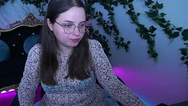 SophieDreamss online show from 10.08.25