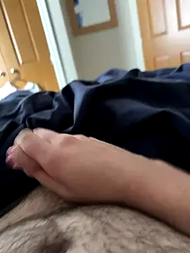 Snapshot of njhm23 chatting on 09.19.25 njhm23 online show from 09.19.25