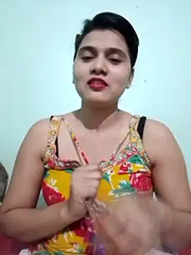 Snapshot of Kavya-Tiwari chatting on 05.25.26 Kavya-Tiwari online show from 05.25.26