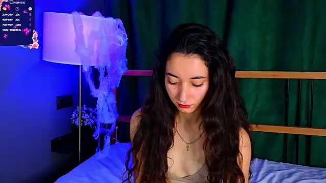 BettyMaldonado online show from 10.24.25