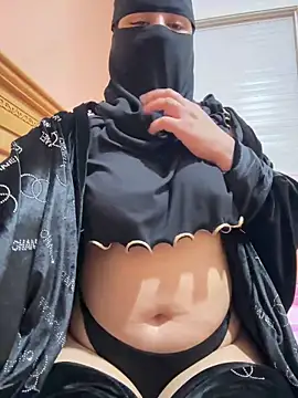 Snapshot of _Laiali_ chatting on 10.09.25 Laiali online show from 10.09.25