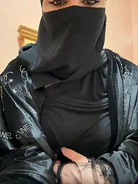  Laiali  online show from 02.28.26