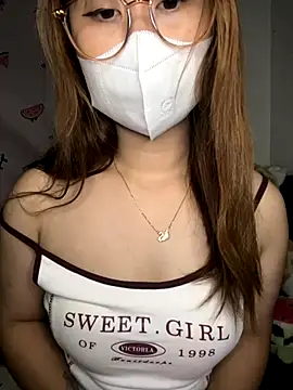 Snapshot of Meowyeuk6 chatting on 10.13.25 Meowyeuk6 online show from 10.13.25