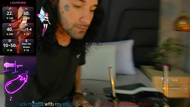 Snapshot of Hisoka_011 chatting on 10.21.25 Hisoka 011 online show from 10.21.25